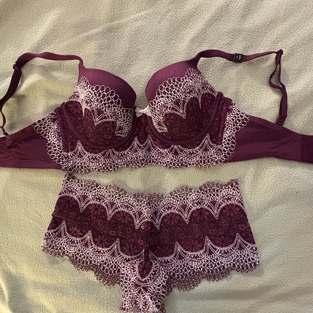 Victoria's Secret Maroon Lace Bra Set